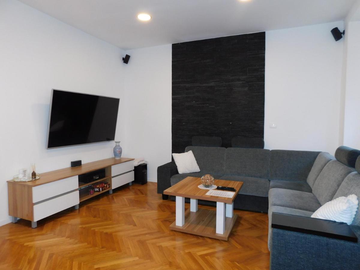 Modern Apartment Hrenova Street Ljubljana Exteriör bild
